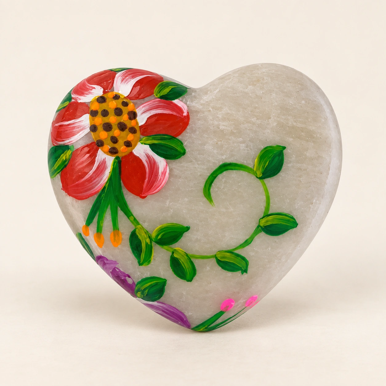 Corazón de Piedra de Huamanga Pintado — Pieza 04 - Vista 1