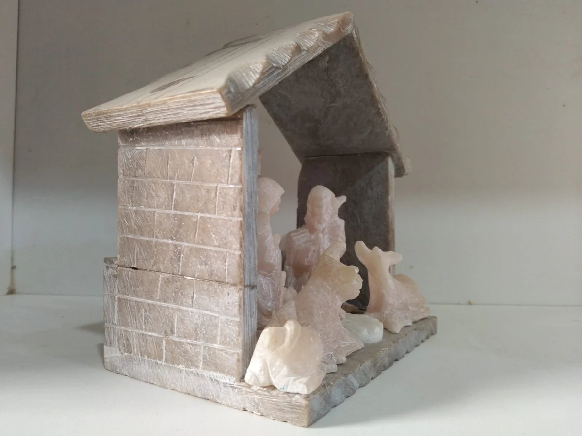 Escultura de Fachada Altar en Alabastro de Huamanga Obra 08 Taller Ayacumanta
