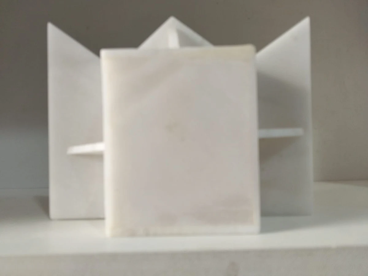 Escultura de Caballo Rampante en Alabastro Blanco Obra 06 Taller Ayacumanta - Vista 2